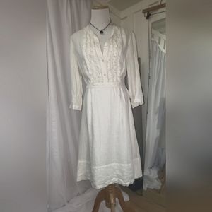 J Crew Beautiful 100% linen white dress with underskirt . Size US 8